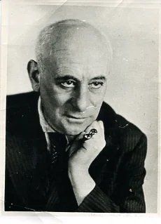 JACOB (Max). — Portrait photographique de Max Jacob (vers 1930). (Réf. 15971)