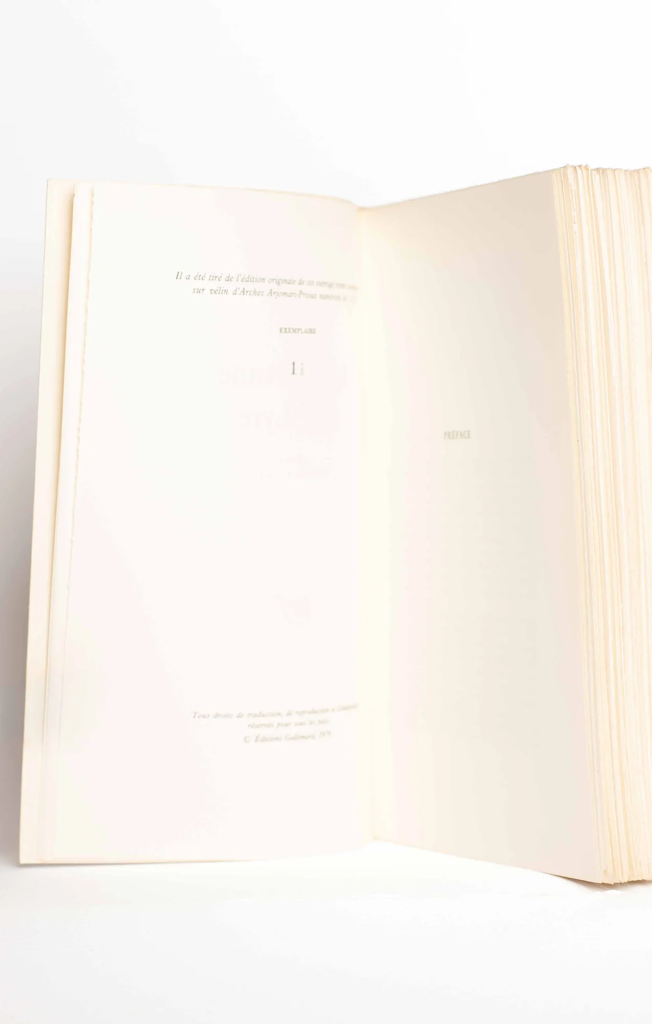 YOURCENAR (Marguerite). — La Couronne et la lyre. (Réf. 18889)