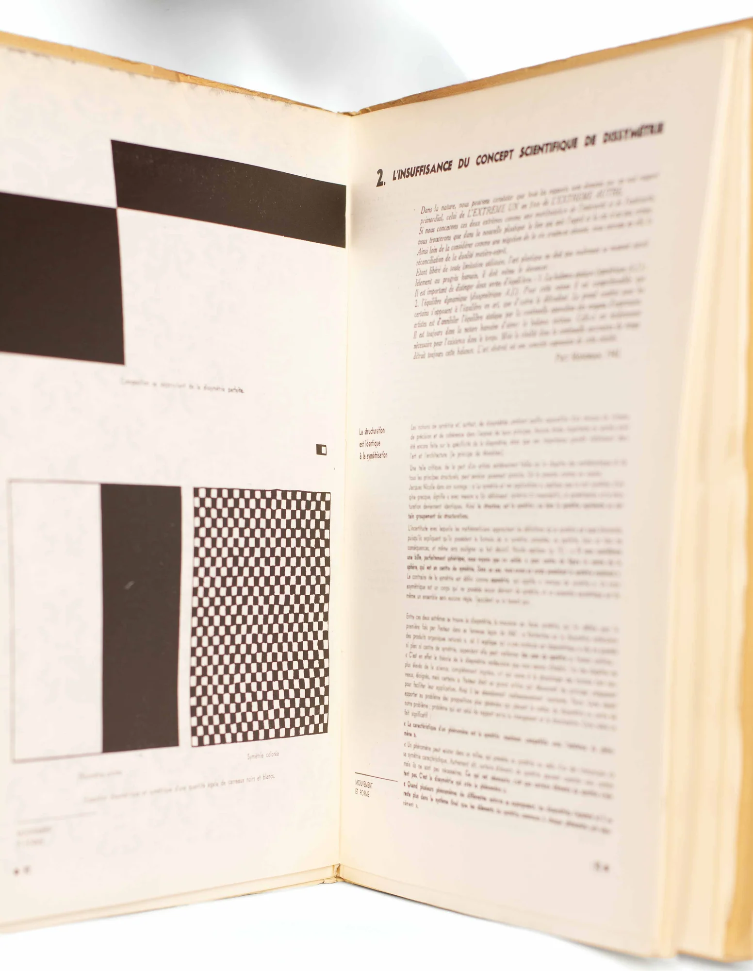 JORN (Asger). — Pour la forme. Ébauche d’une méthodologie des arts. (Réf. 20081)