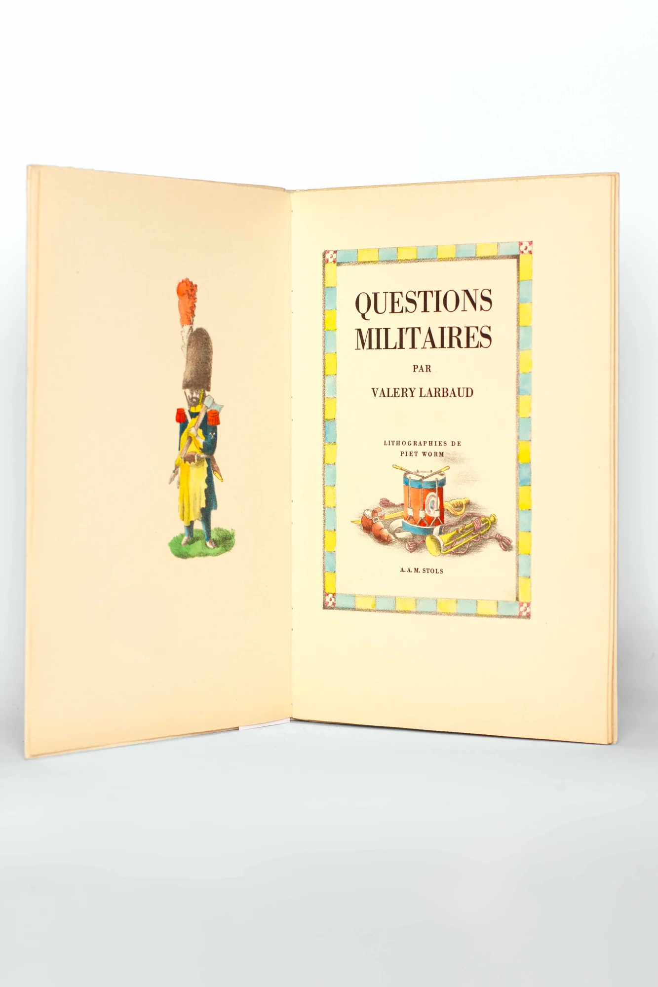 LARBAUD (Valéry). — Questions militaires. (Réf. 21708)