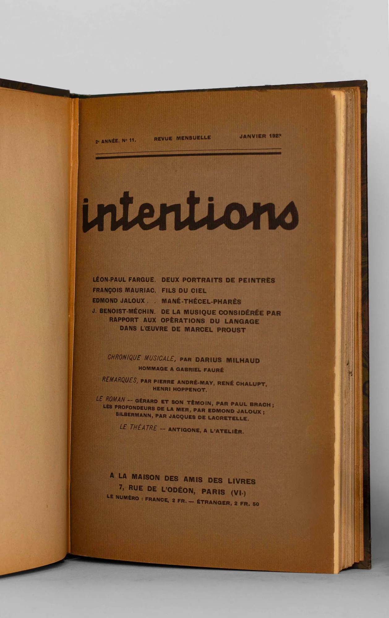 REVUE. Intentions. — Intentions (1922-1924). (Réf. 23250)