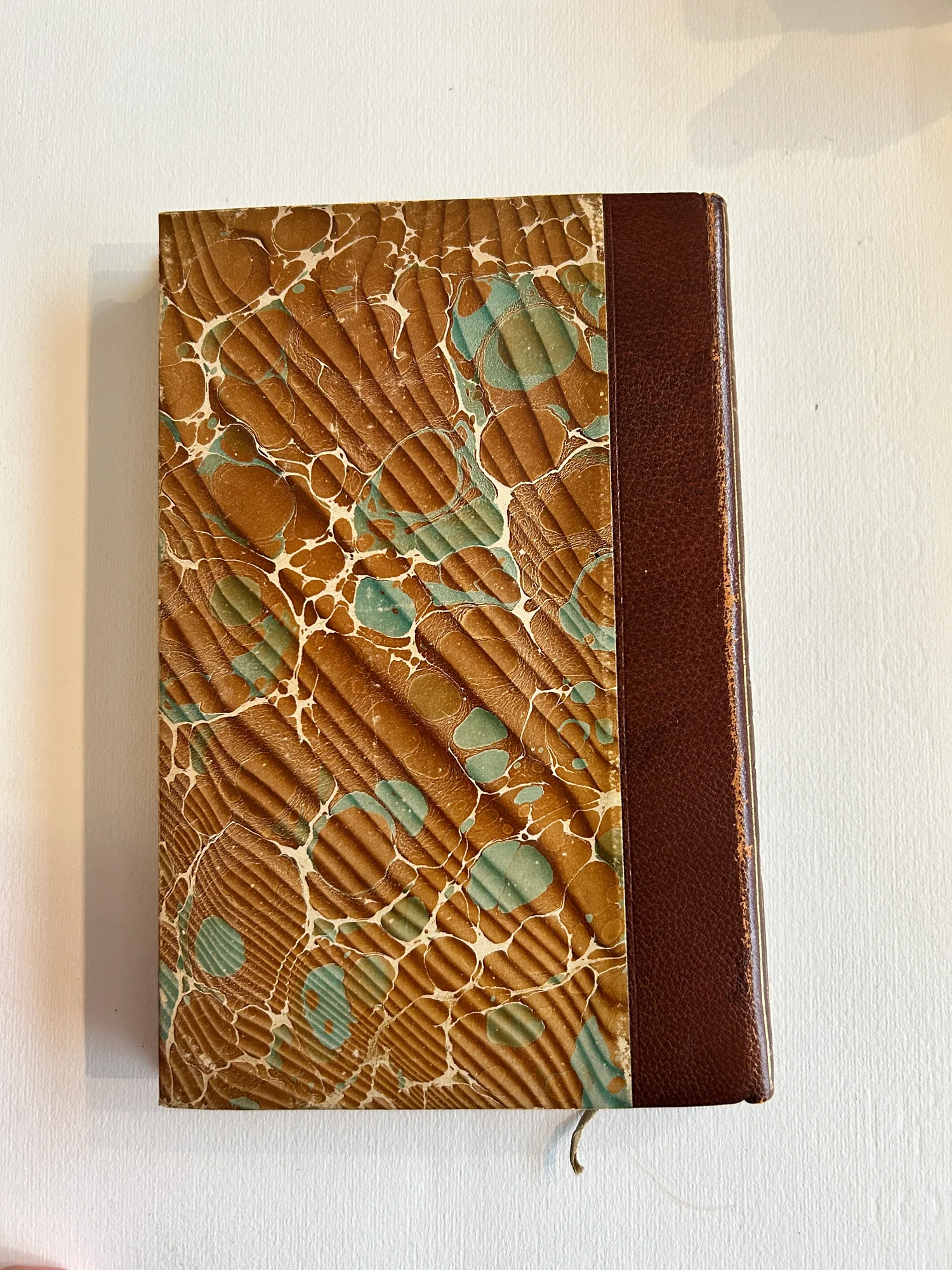 CROS (Charles). — Le Coffret de santal. (Réf. 24639)