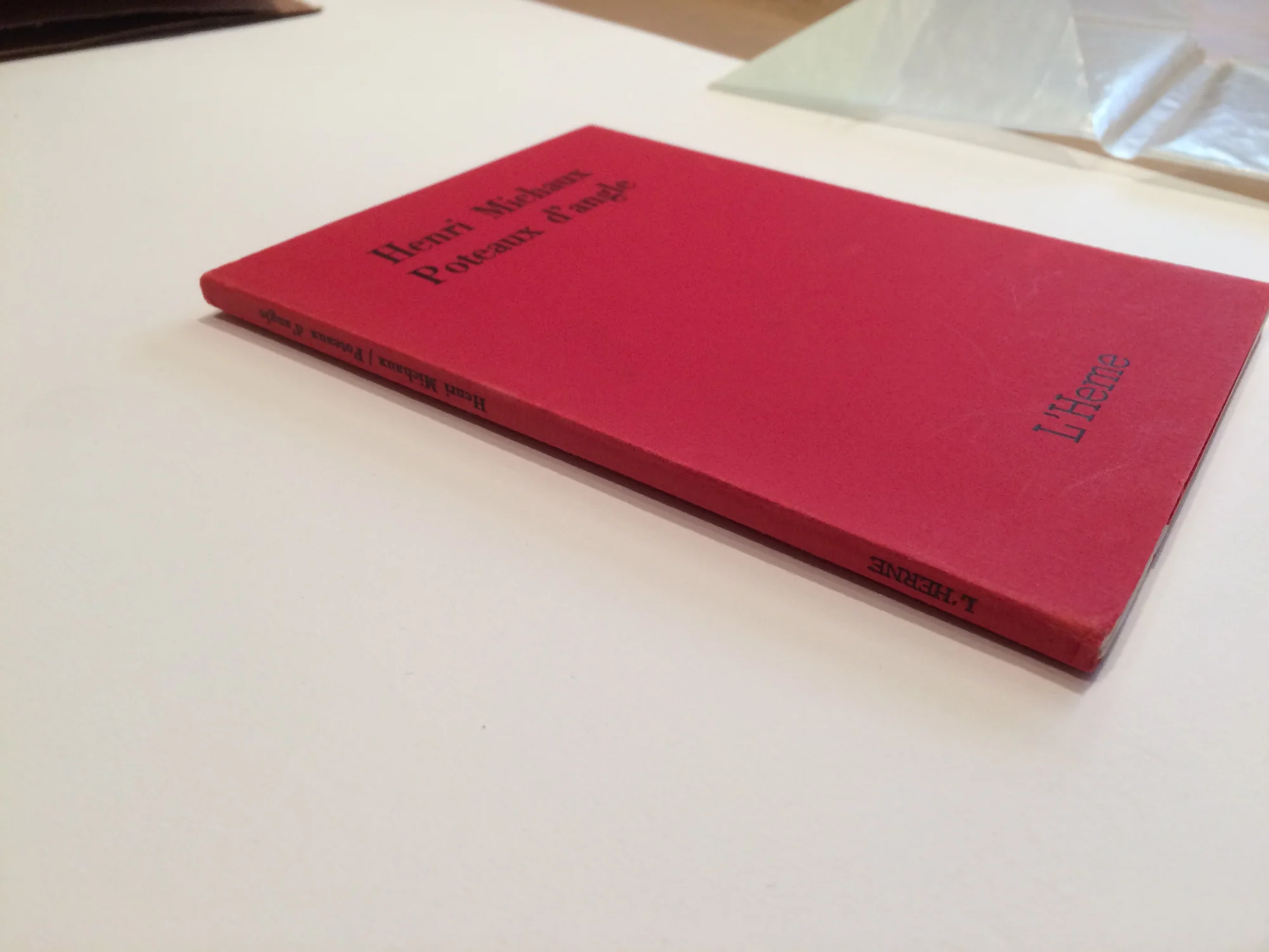 MICHAUX (Henri). — Poteaux d’angle. (Réf. 24730)