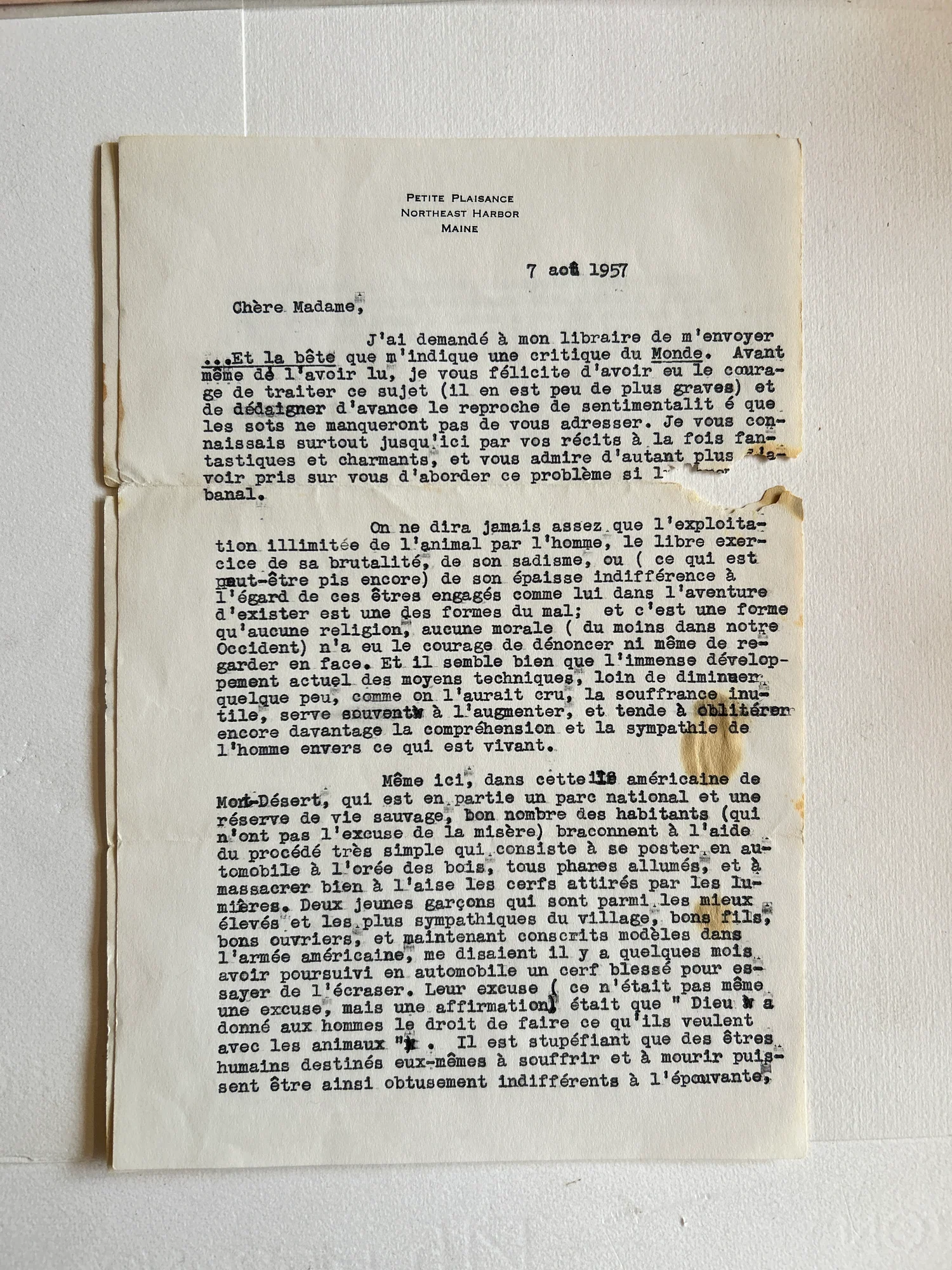 YOURCENAR (Marguerite). — Lettre signée à Lise DEHARME. (Réf. 25492)