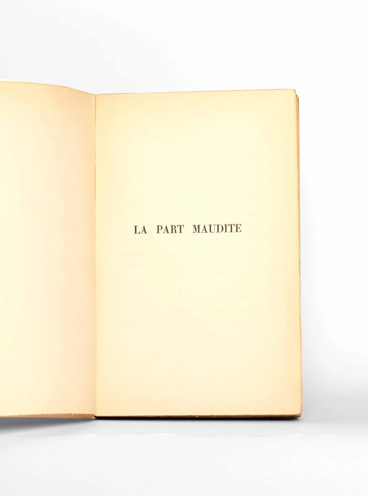 BATAILLE (Georges). — La Part maudite. La Consumation. (Réf. 26027)